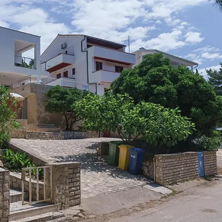 New Exclusive Apartment